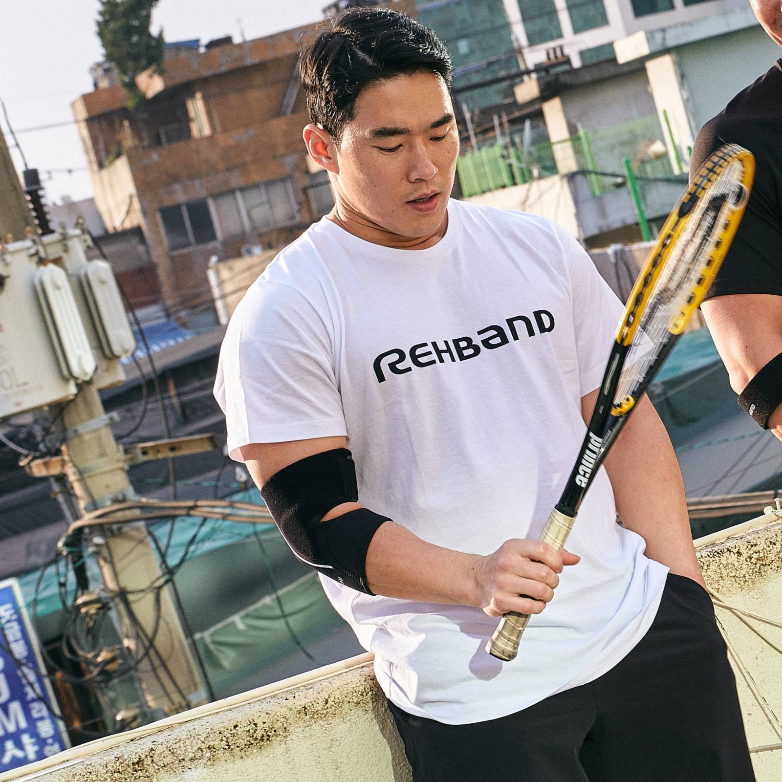 rehband-ud-tennis-elbow-sleeve-ellenbogenbandage-tennisarm image 2