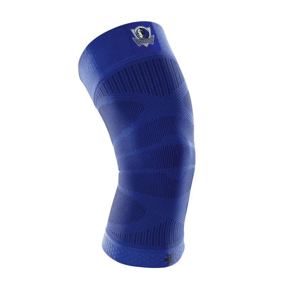 bauerfeind-sports-compression-knee-support-nba-chicago-bulls-kniebandage-gr-s-ro image 1