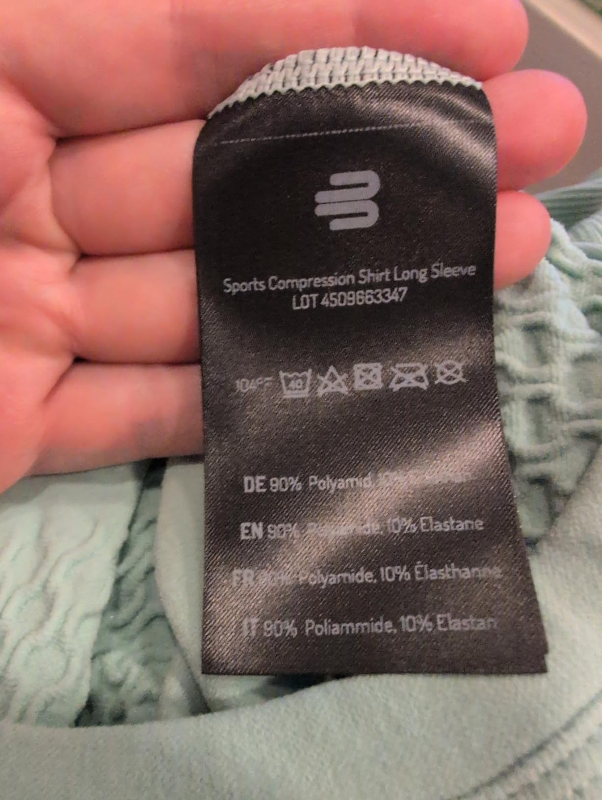 Gut, aber Ärmel zu lang für mich