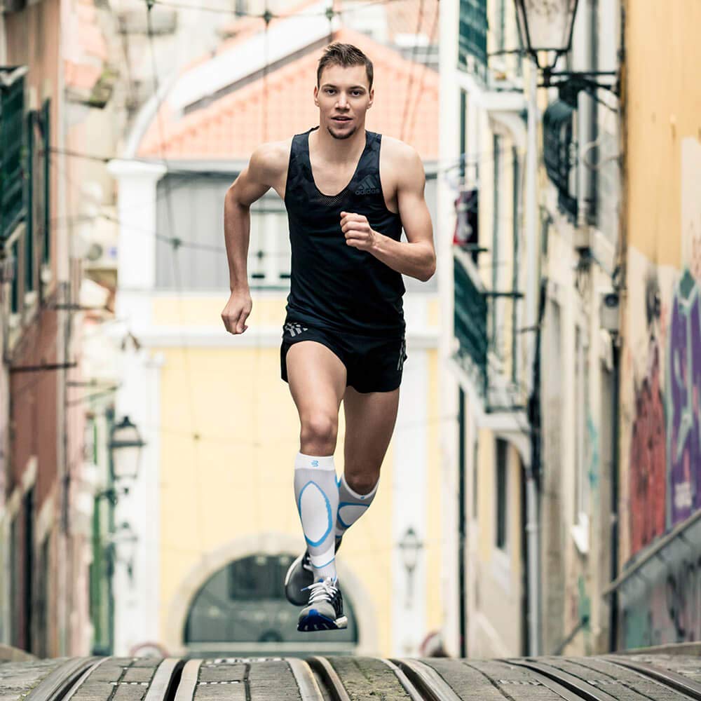 bauerfeind-run-performance-laufsocken-kniestr-mpfe-2er-pack-herren image 2